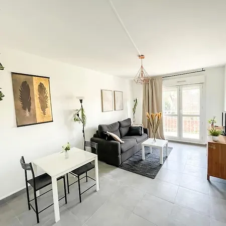 Le Stylish Spot - Montreuil Montreuil (Seine-Saint-Denis)